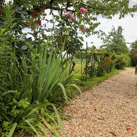 Un Coin De Paradis En Dordogne Bed & Breakfast Saint-Cyprien  Exterior photo